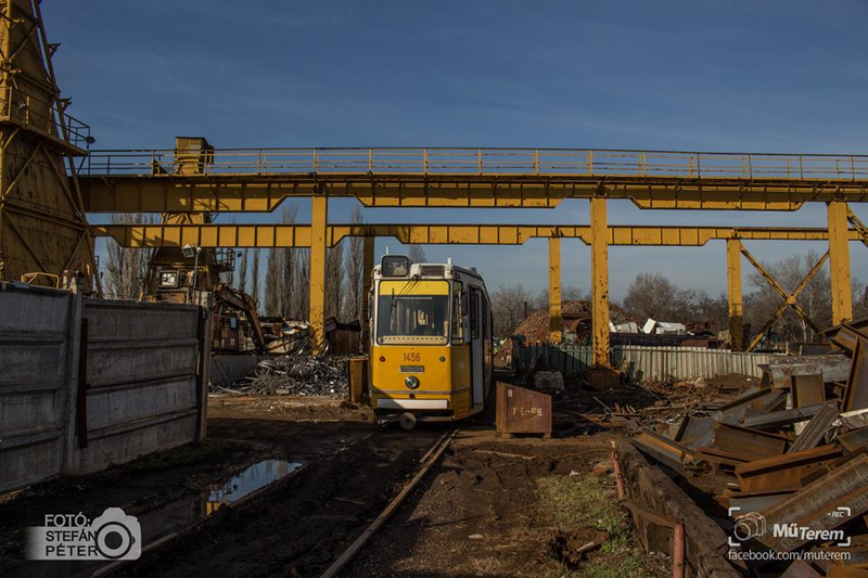 Illustration for article titled Seeing Your Daily Ride Getting Scrapped Is An Emotional Rollercoaster